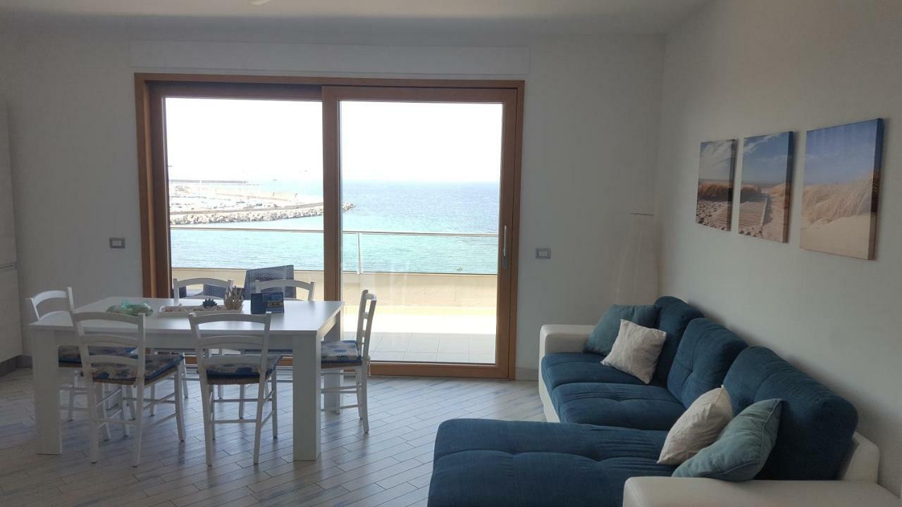 Casa Vacanze Lungomare Porto Torres Eksteriør billede